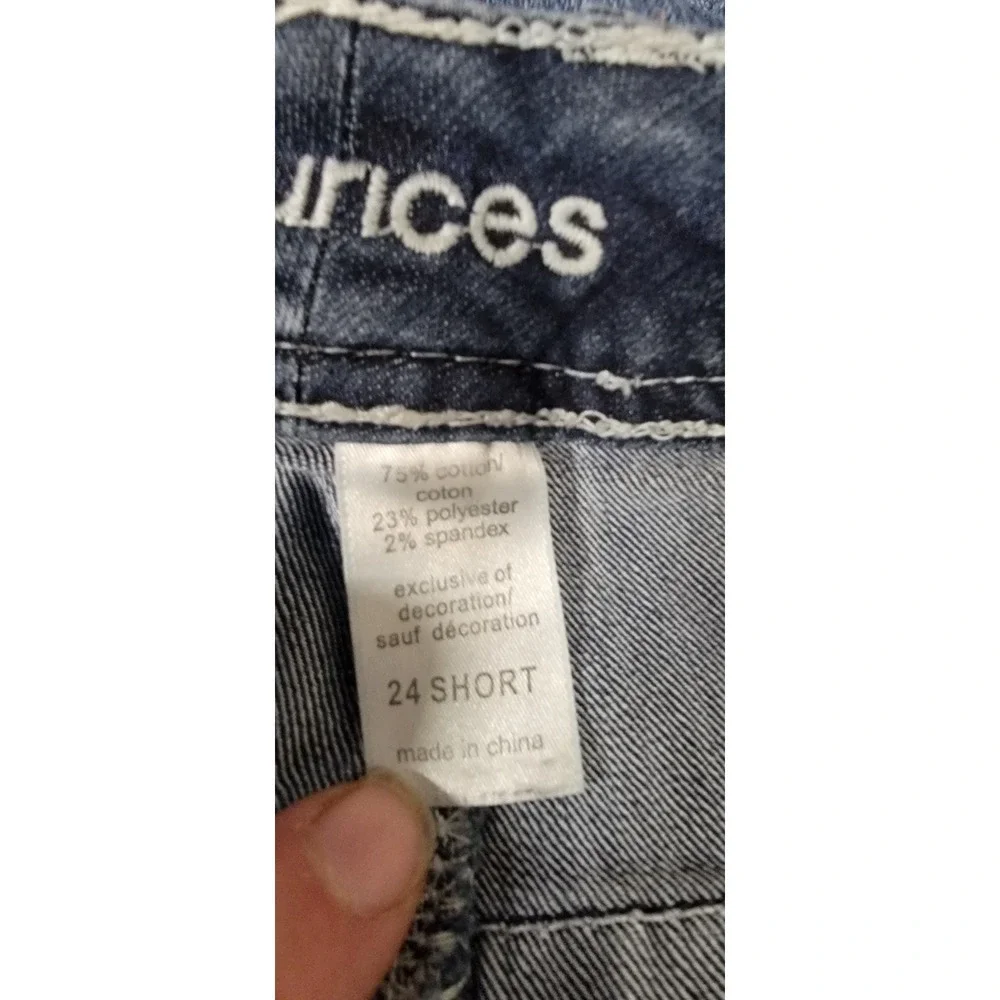 Maurices‎ White Gold Stitching Rhinestones Blue Jeans Size 24 Short